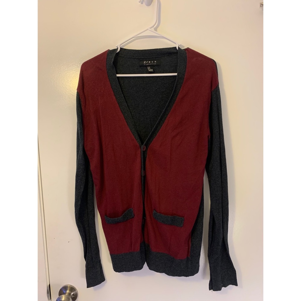 21 Men: Grey/Maroon Cardigan